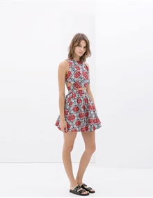 VESTIDO ABERTO ESTAMPADO